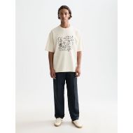 Picture of SCOTCH&SODA MEN'S CROSS-STITCHED FRONT ARTWORK LOOSE-FIT T-SHIRT IN LIGHT BEIGE 7