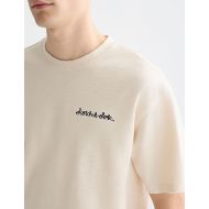 Picture of SCOTCH&SODA MEN'S SLUBYARN CHEST POCKET ARTWORK RELAXED-FIT T-SHIRT IN LIGHT BEIGE 6