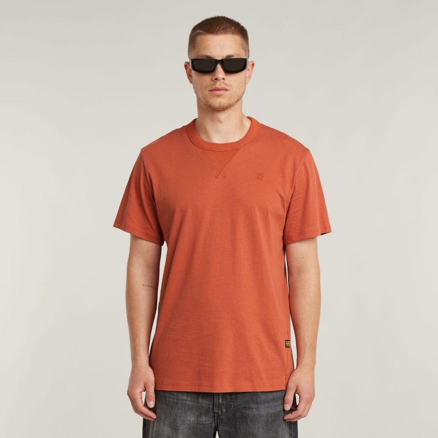 Picture of G-STAR MEN'S NIFOUS T-SHIRT IN ETRUSCAN RED