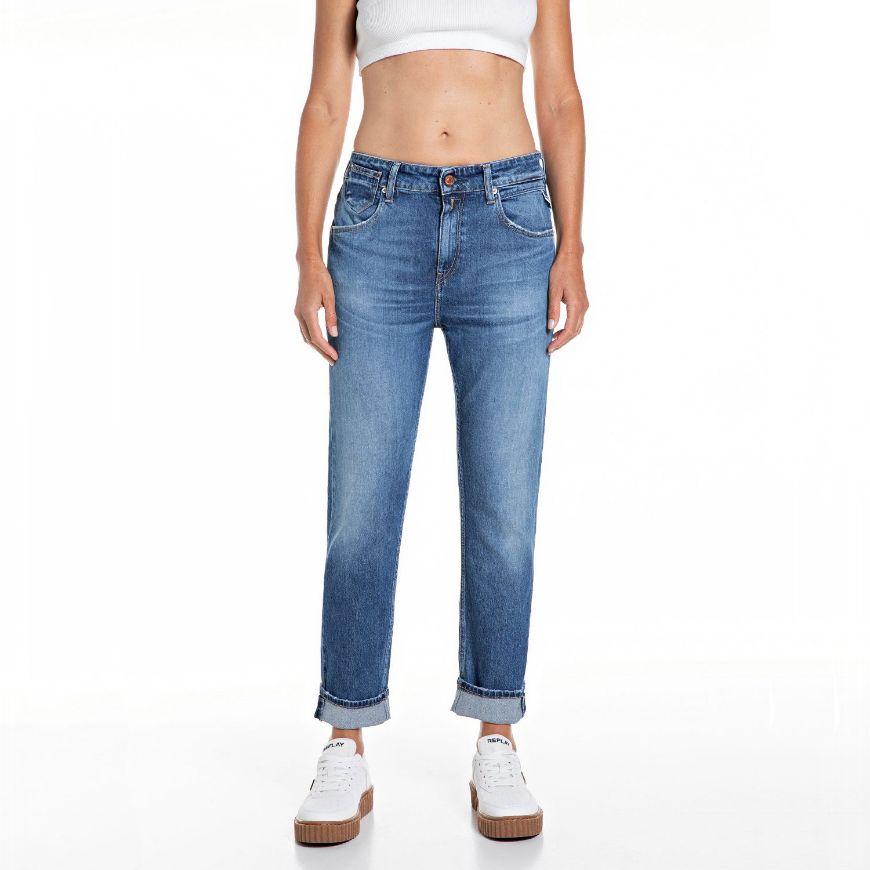 Picture of REPLAY WOMEN'S MARTY BOY FIT JEANS 12 OZ COTTON/LYOCELL STRETCH INDIGO IN MEDIUM BLUE