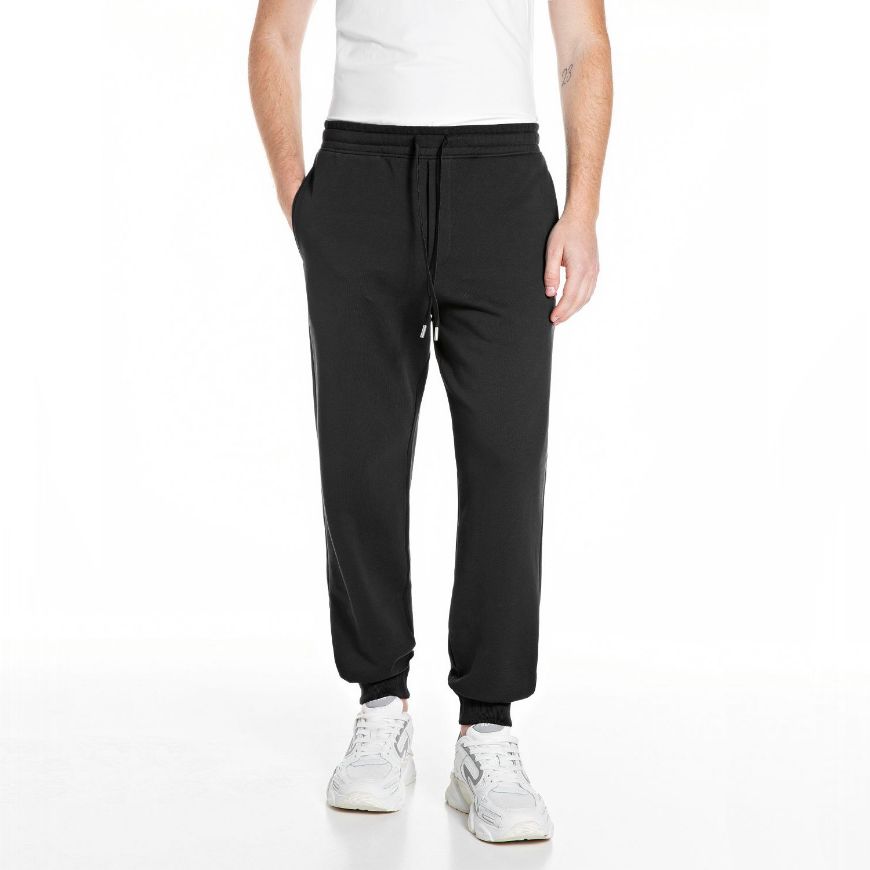 Снимка на REPLAY МЪЖКИ СПОРТНИ ПАНТАЛОНИ JOGGERS WITH R EMBROIDERY В ЧЕРНО