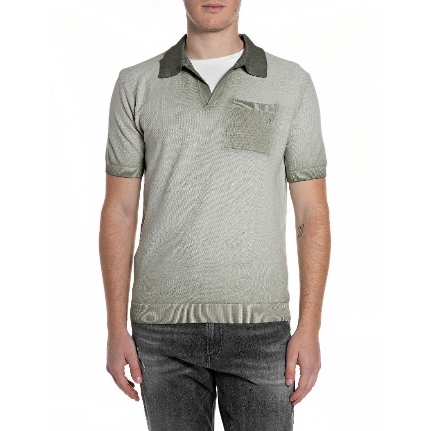 Снимка на REPLAY МЪЖКИ ПУЛОВЕР SHORT-SLEEVED V-NECK SWEATER В ЗЕЛЕНО