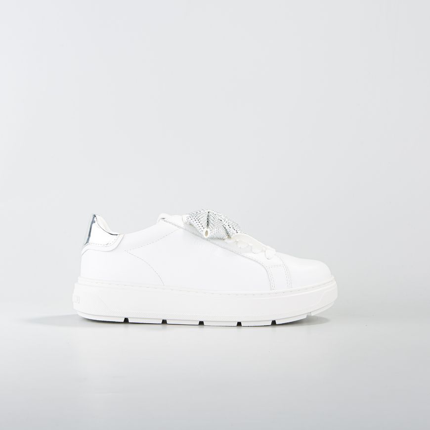 Снимка на LOVE MOSCHINO ДАМСКИ СПОРТНИ ОБУВКИ BOLD LOVE STRASS BOW В БЯЛО/СРЕБРИСТО