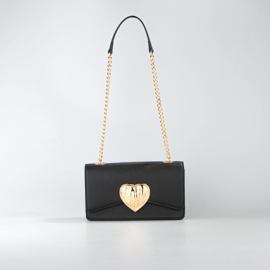 Снимка на LOVE MOSCHINO ДАМСКА ЧАНТА ЗА РАМО VICTORY HEART В ЧЕРНО