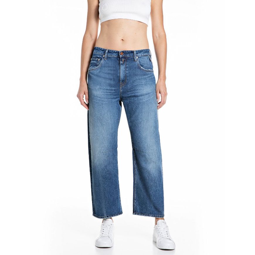 Picture of REPLAY WOMEN'S JANIE LOOSE FIT JEANS 12 OZ COTTON/LYOCELL STR.INDIGO IN MEDIUM BLUE