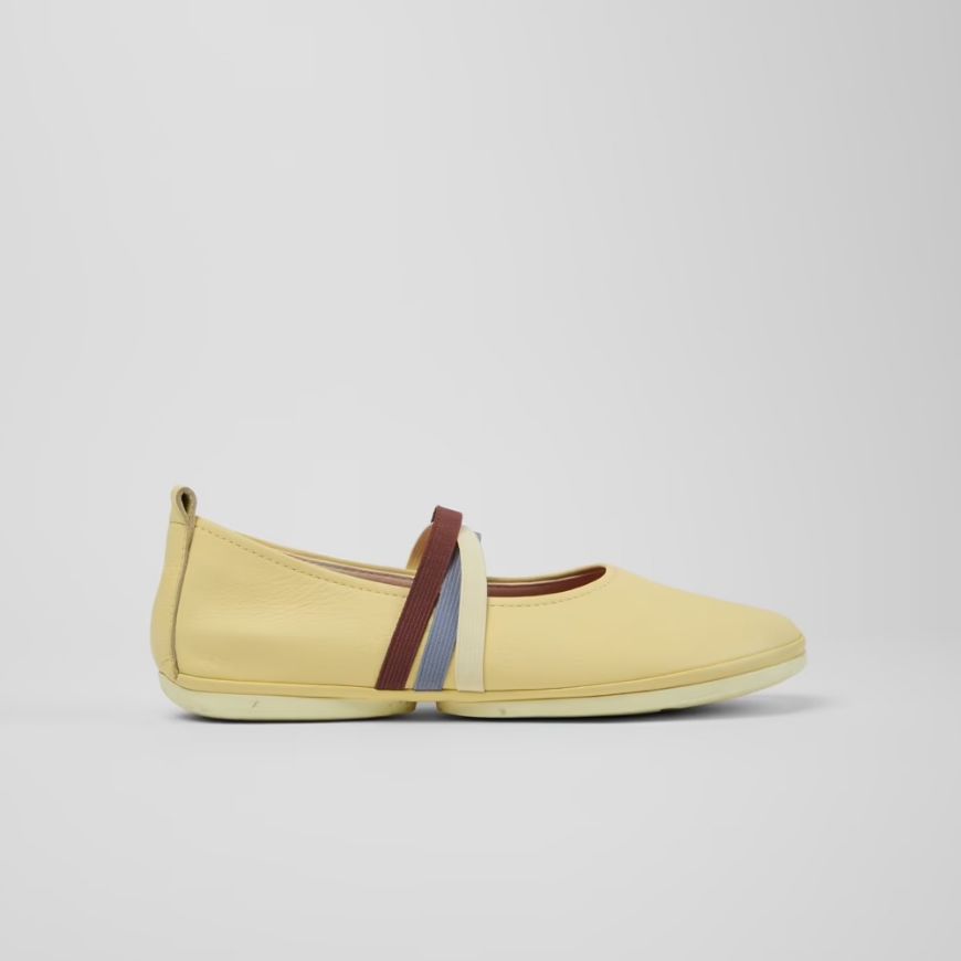 Picture of CAMPER WOMEN'S RIGHT NINA TWINS BALLERINAS IN YELLOW