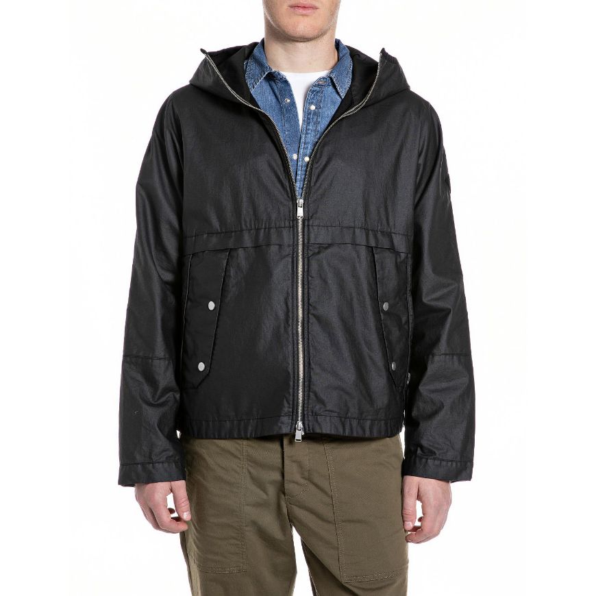Снимка на REPLAY MEN'S COATED CANVAS JACKET WITH HOOD В ЧЕРНО
