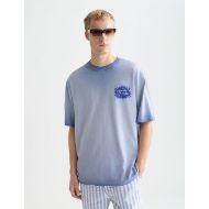 Picture of SCOTCH&SODA MEN'S FRONT AND BACK ARTWORK LOOSE FIT COL-DDYED T-SHIRT IN NAVY 4