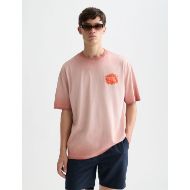 Picture of SCOTCH&SODA MEN'S FRONT AND BACK ARTWORK LOOSE FIT COL-DDYED T-SHIRT IN DARK PINK 4