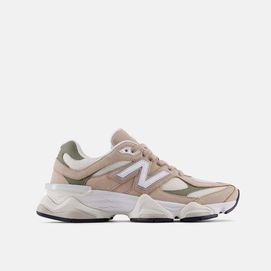 Снимка на NEW BALANCE ДАМСКИ СПОРТНИ ОБУВКИ U9060 В КАФЯВО