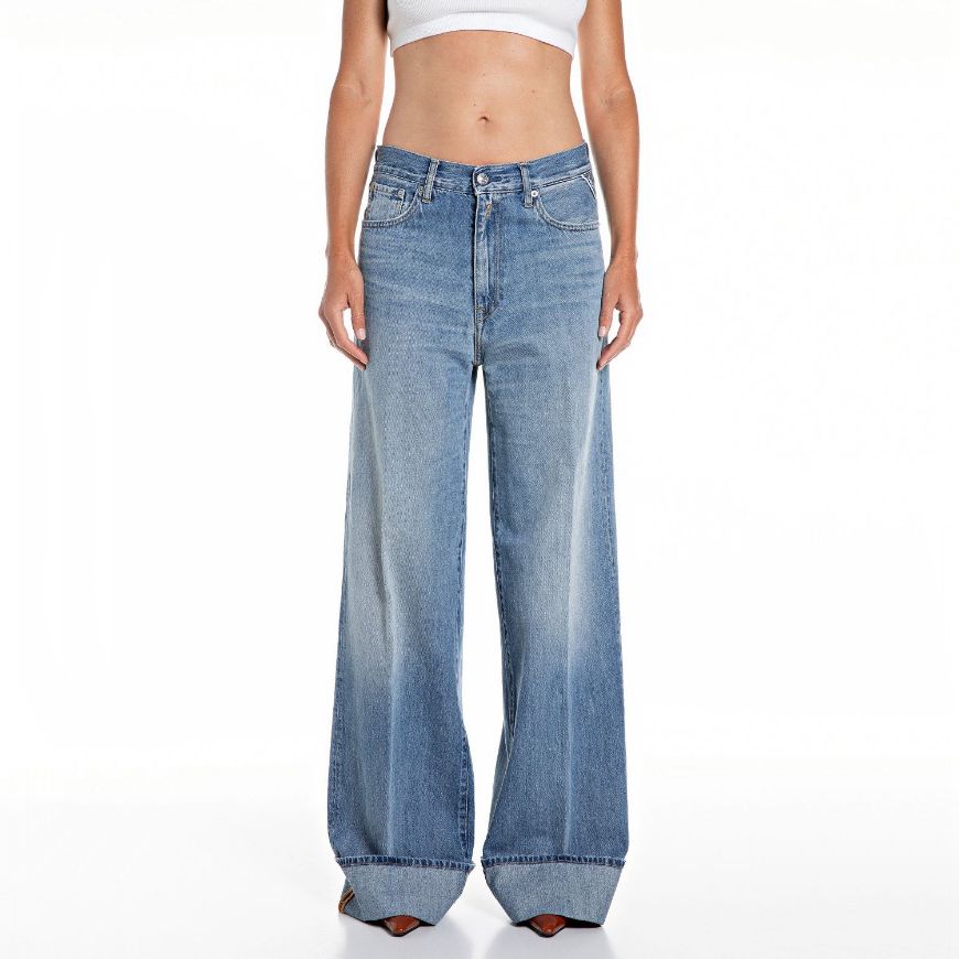 Picture of REPLAY WOMEN'S NALAJA WIDE FIT JEANS 12 OZ RECYCLED INDIGO COTTON IN LIGHT BLUE