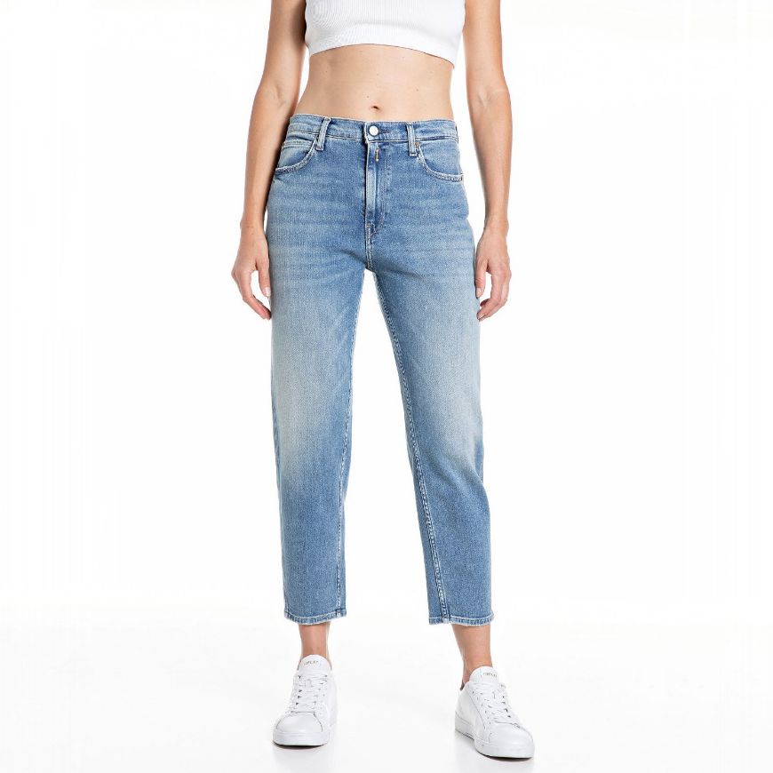 Picture of REPLAY WOMEN'S KEIDA BALLOON FIT JEANS 11 OZ COMFORT BLUE IN MEDIUM BLUE