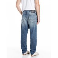 Picture of REPLAY MEN'S WAINE TAPERED FIT JEANS 11 OZ COMFORT BLUE IN MEDIUM BLUE 3