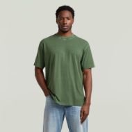 Picture of G-STAR MEN'S RELAXED BASE T-SHIRT IN DK NURI GREEN GD 1