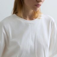 Picture of REPLAY WOMEN'S SLIM-FIT COTTON JERSEY T-SHIRT IN OFF WHITE 4
