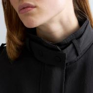 Picture of REPLAY WOMEN'S CROPPED TWILL JACKET IN BLACK 5
