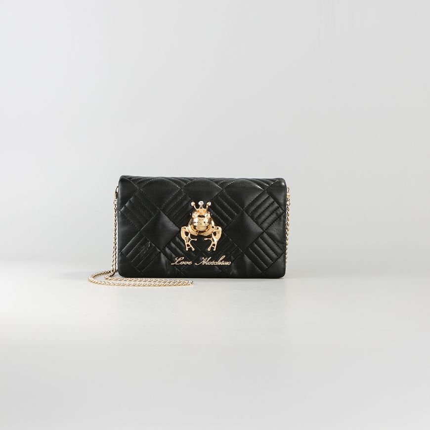 Снимка на LOVE MOSCHINO ДАМСКА ЕЖЕДНЕВНА ЧАНТА С АКСЕСОАР ЖАБА В ЧЕРНО