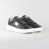 Снимка на JOHN RICHMOND МЪЖКИ ОБУВКИ JR ONE LEATHER SNEAKERS WITH MICROHOLES AND METAL PLATE - ЧЕРНО 2