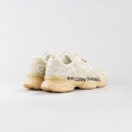 Снимка на CNC COSTUME NATIONAL МЪЖКИ ОБУВКИ QS.89 HAIRY SUEDE LEATHER SNEAKERS WITH GRAPHIC PRINT - AVENA 4