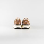 Снимка на CNC COSTUME NATIONAL ДАМСКИ ОБУВКИ QS.89 SUEDE LEATHER SNEAKERS - CAMEL/LILAC SACHET 5