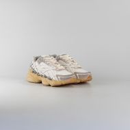 Снимка на CNC COSTUME NATIONAL ДАМСКИ ОБУВКИ QS.89 LEATHER AND FABRIC SNEAKERS WITH GRAPHIC PRINT - БЯЛО/ СРЕБ 2