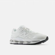 Picture of NEW BALANCE MEN'S ABZORB 2000 WHITE WITH SILVER METALLIC 3