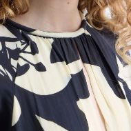 Снимка на REPLAY ДАМСКА РОКЛЯ LONG DRESS WITH TWO-TONE FLORAL PRINT WHITE/BLACK 6