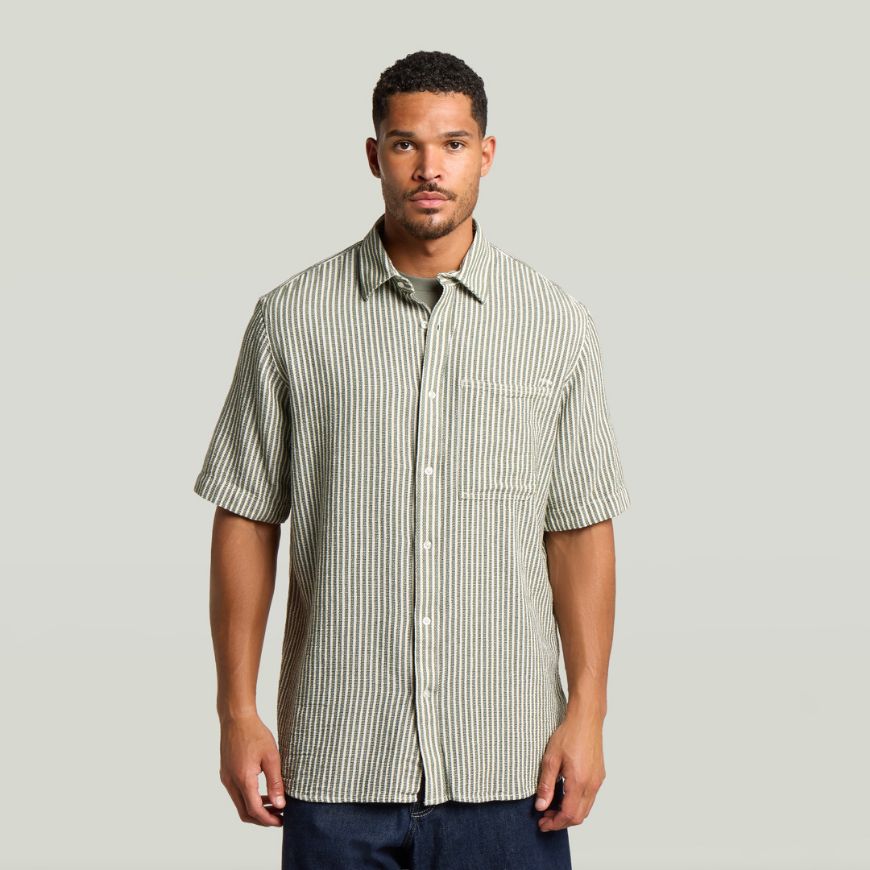 Picture of G-STAR MEN'S ONE POCKET REGULAR SHIRT IN DK NURI GREEN WIDE STRIPE
