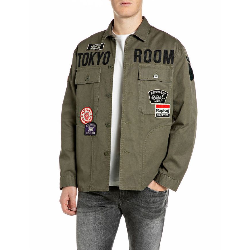 Снимка на REPLAY МЪЖКО ЯКЕ TWILL OVERSHIRT WITH LETTERING AND PATCHES IVY GREEN