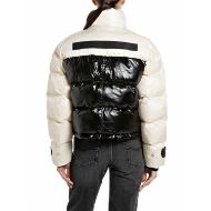 Снимка на REPLAY ДАМСКО ЯКЕ CROPPED RELAXED NYLON JACKET BLACK/EGGNOG 2