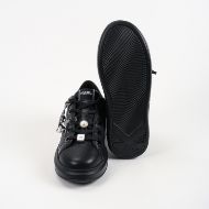 Picture of KARL LAGERFELD WOMEN'S KAPRI TASSEL CHARMS SNEAKERS BLACK 2