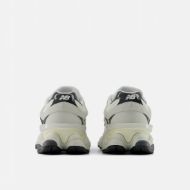Picture of NEW BALANCE U9060 REFLECTION WITH SEA SALT 5