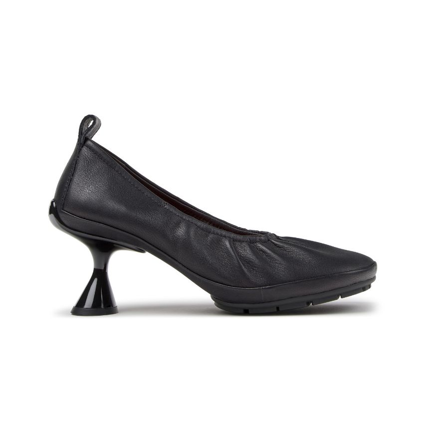 Picture of CAMPER WOMEN'S MOCCASINS RIGHT LEFT BLACK