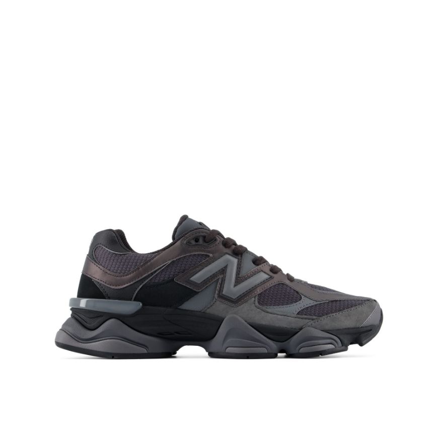 Picture of NEW BALANCE U9060 TRIPLE BLACK