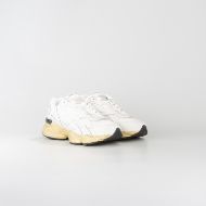 Снимка на CNC COSTUME NATIONAL ДАМСКИ СПОРТНИ ОБУВКИ QS.89 MIXED LEATHER USED EFFECT SNEAKERS WHITE 2