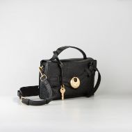 Снимка на LOVE MOSCHINO ДАМСКА РЪЧНА ЧАНТА PADLOCK BLACK 2