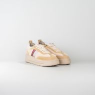 Снимка на LOVE MOSCHINO ДАМСКИ СПОРТНИ ОБУВКИ SUEDE ECLIPSE BEIGE 2